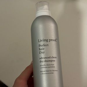 Jumbo Dry shampoo living proof